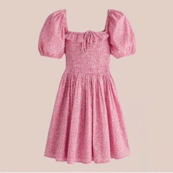 Abercrombie & Fitch Other - Abercrombie & Fitch Puff Sleeve Smocked Bodice Dress